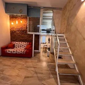 Da Marieddu2 , Lovely In , Catania Italia