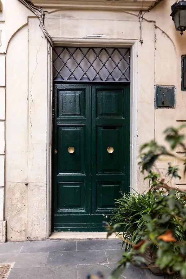 Parlamento Luxury Apartment Rome
