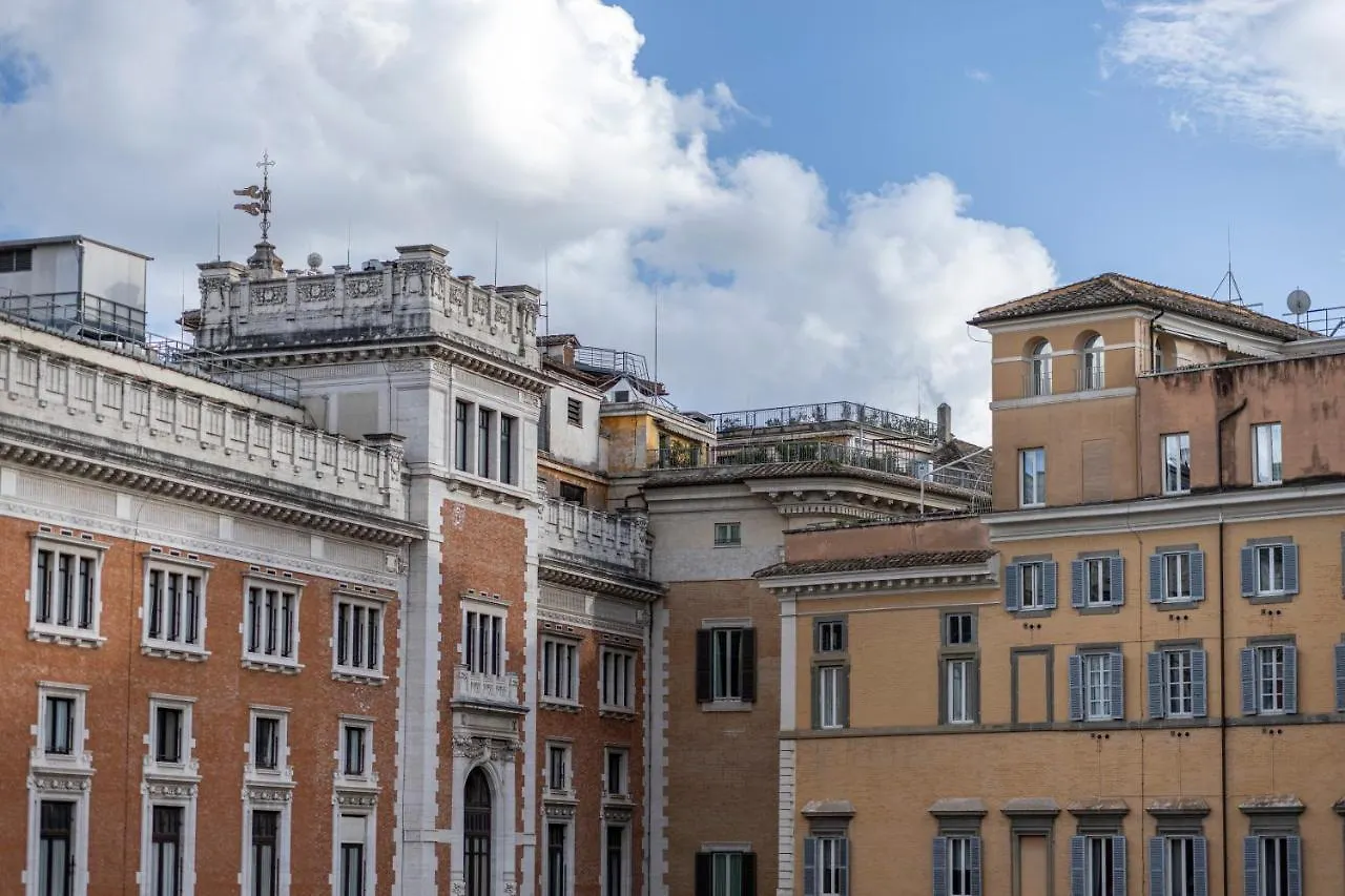 Parlamento Luxury Apartment Rome